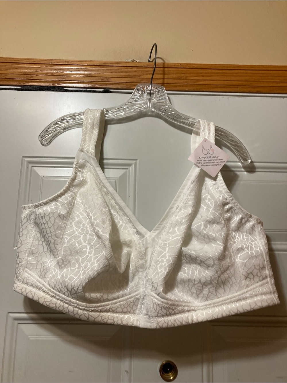 White Lace-Pattern Wireless Comfort Bra 48DD NWT